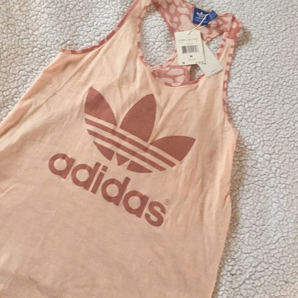 Adidas tank top!🌴